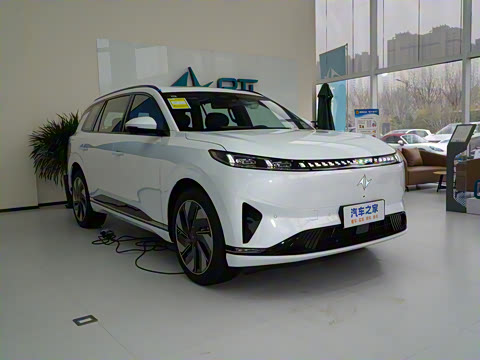 2025�� 210Max���Ȱ� 6��