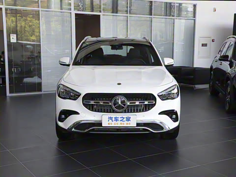 2025�� �Ŀ� GLA 220