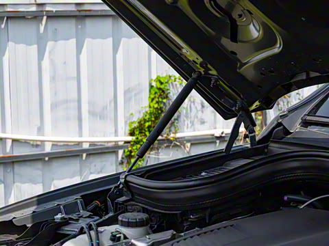 2025�� �Ŀ� GLE 450 4MATIC ������