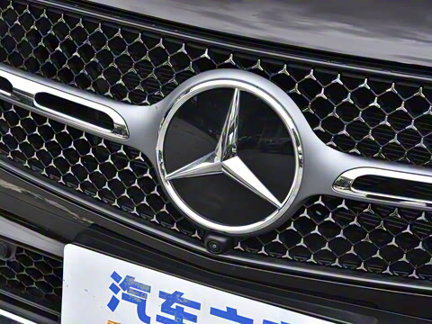 2025�� �Ŀ� GLC 300 L 4MATIC ������ 7��