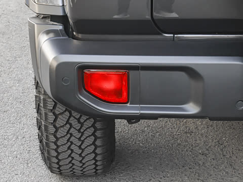 2025�� 2.0T ٪�޼�����̽����