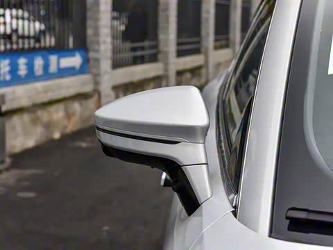 2025�� 700km Զ���Ǽݰ�