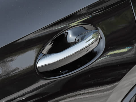 2025�� �Ŀ� GLC 300 L 4MATIC ������ 7��