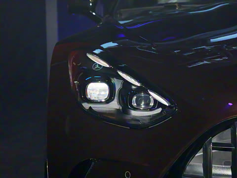 2025�� AMG GT 63 4MATIC+