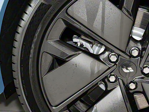 2025�� Ultra ���ܻ��°�