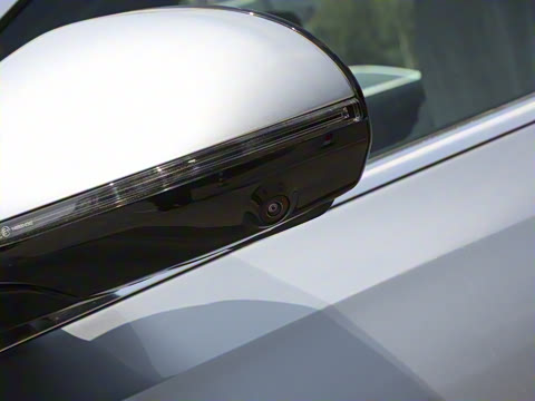 2025�� �Ŀ� E 300 L ʱ����