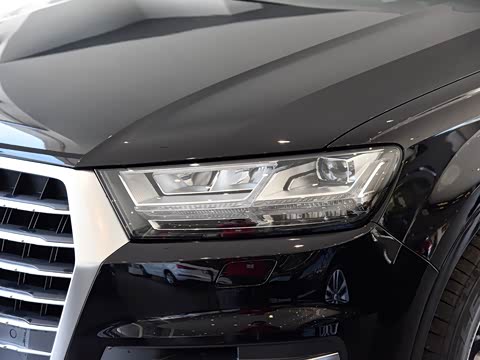 2019�� 55 TFSI ������