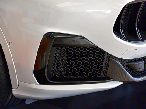 2023�� 3.0T Trofeo