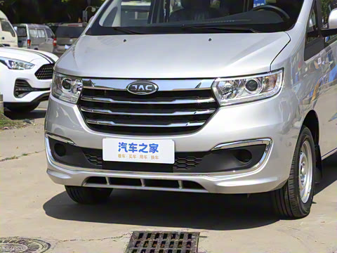 2025�� 1.8L �ֶ������ 5��