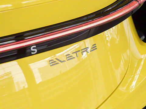 2025�� �����׷�������