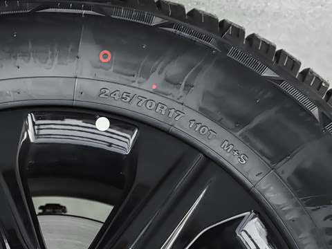 2025�� 2.0T�Զ������캽�� ����