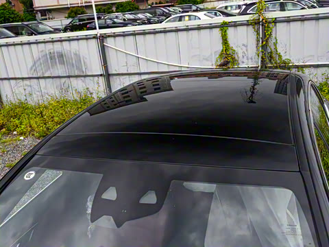 2025�� �Ŀ� E 300 L ����˶���