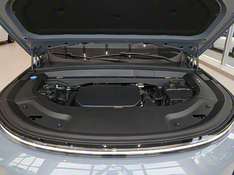 2025�� Ultra ���ܻ��°�