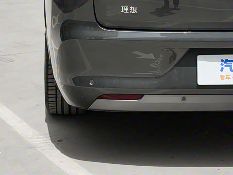 2025�� Ultra ���ܻ��°�