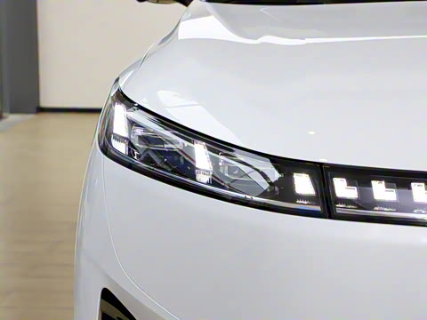 2025�� 636Ultra���Ȱ� 6��