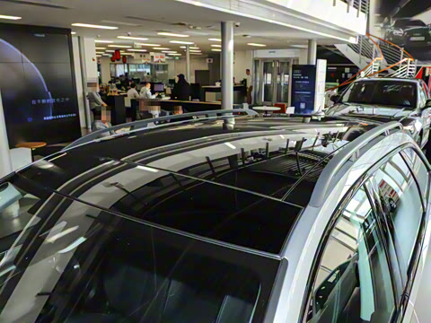 2025�� allroad quattro ̽���� 55 TFSI ����ԽҰ��