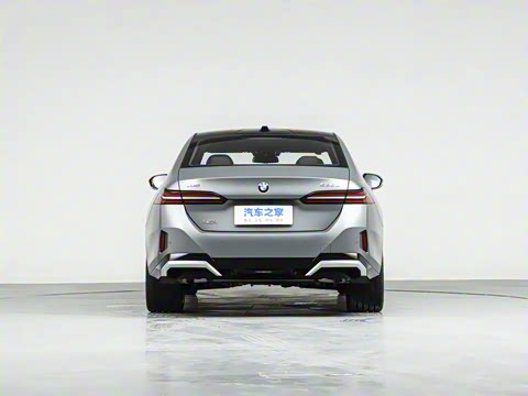 2024�� 530Li xDrive M�˶���װ