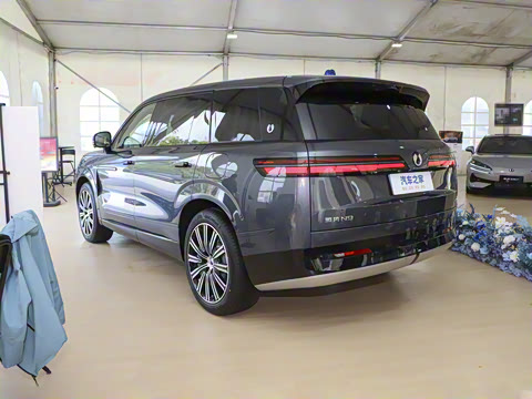 2025�� ������