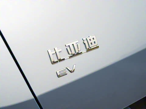 2025�� �Ǽݰ� 305km ���ɰ�