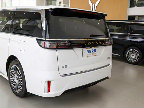2025�� PHEV ����׿Խ������