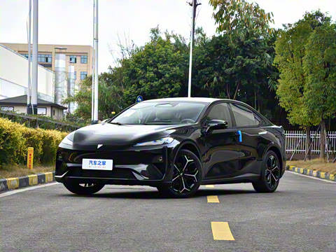 2025�� 230UltraǬ���Ǽ�ADS SE���̰�