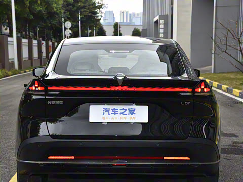 2025�� 230UltraǬ���Ǽ�ADS SE���̰�