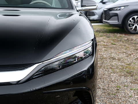 2025�� EV �Ǽݰ� 701KM�����״�������