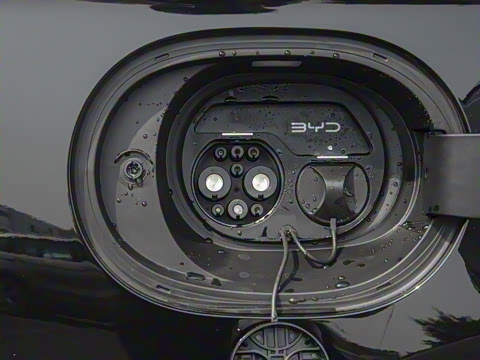 2025�� �Ǽݰ� DM-i 1.5L 125km ������