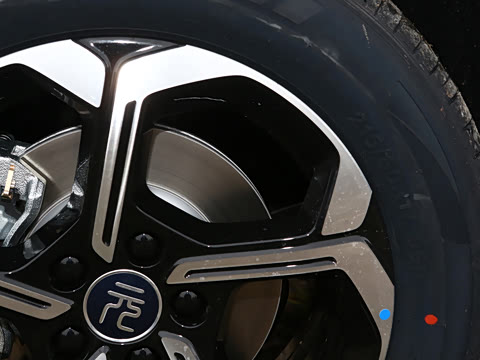 2025�� �Ǽݰ� 510KM ������