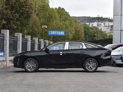 2025�� EM-i 140km Զ����