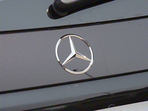 2025�� �Ŀ� GLC 300 L 4MATIC ������ 5��