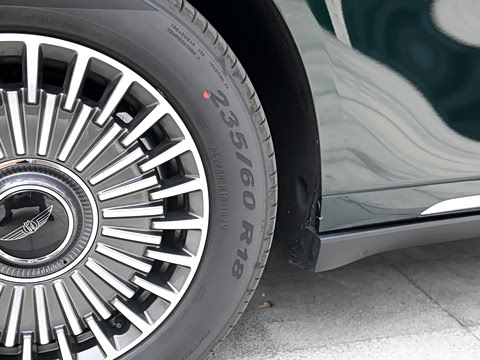 2025�� 805km�콢������