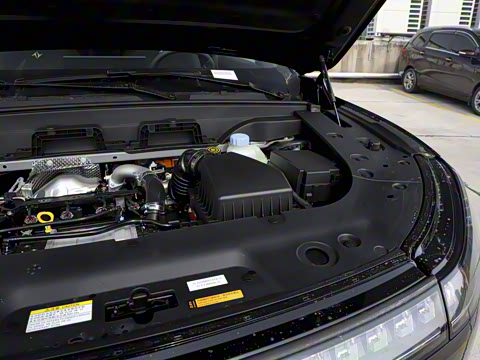 2025�� 210Ultra���̰� 6��