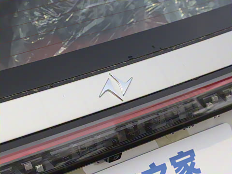 2025�� 210Ultra���̰� 6��