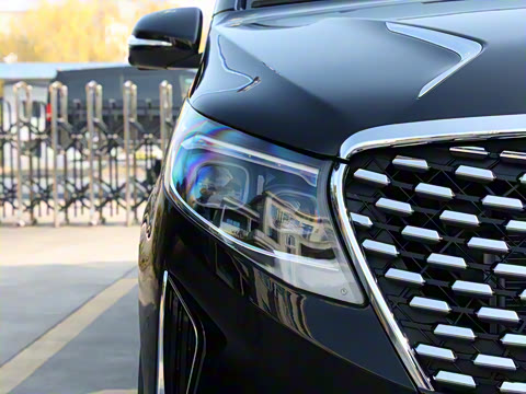 2025�� 2.0T ��Ӱ