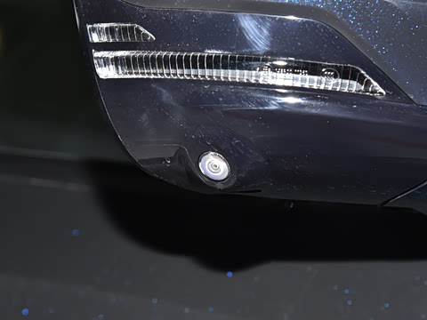 2025�� 215Max ��ΪǬ���Ǽ�ADS SE���̰�