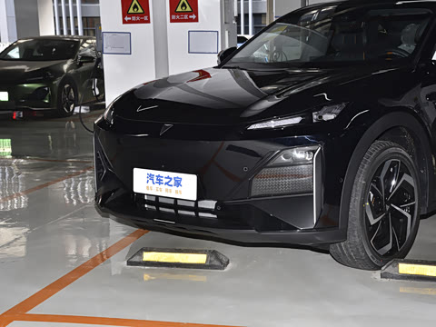 2025�� 215Max ��ΪǬ���Ǽ�ADS SE���̰�