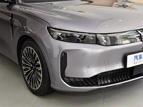 2025�� FREE+ ����Ǭ����