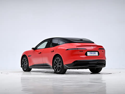 2025�� Ultra�����