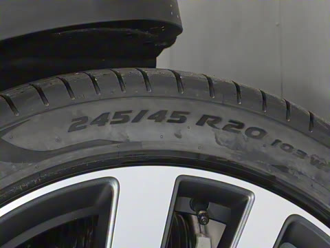 2025�� Cross Country B5 AWD �����