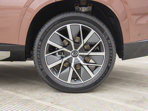 2025�� 180km Ultra ���������״��