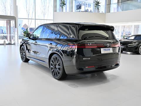 2025�� ������