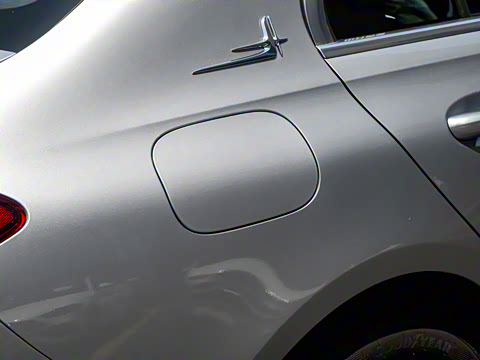 2024�� �Ŀ��� C 260 L �˶���