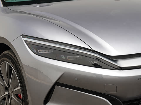 2025�� EV 701KM�����״�������