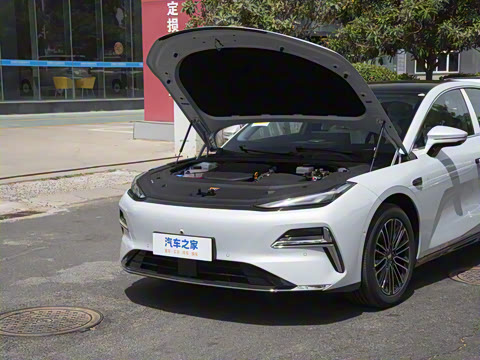 2025�� 130km EM-i ����