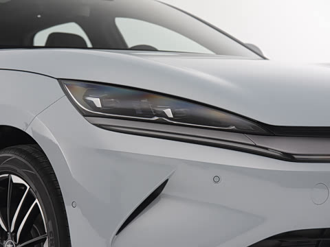 2025�� EV 545KM׿Խ��