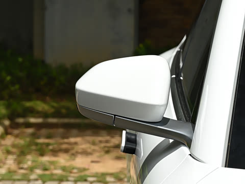 2025�� 75kWh Touring