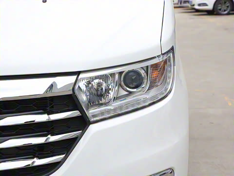 2023�� PLUS 1.8L 7/8�����ʰ�CNG