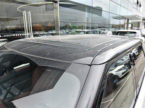 2025�� 400PS Dynamic HSE