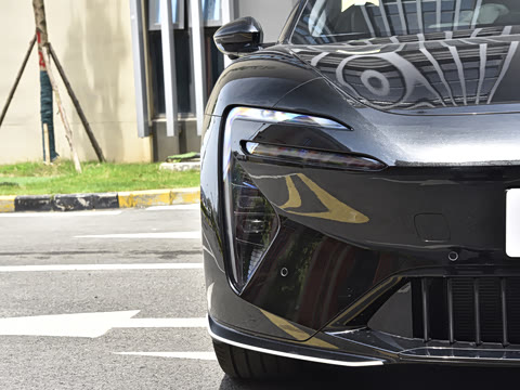 2025�� Pro�����